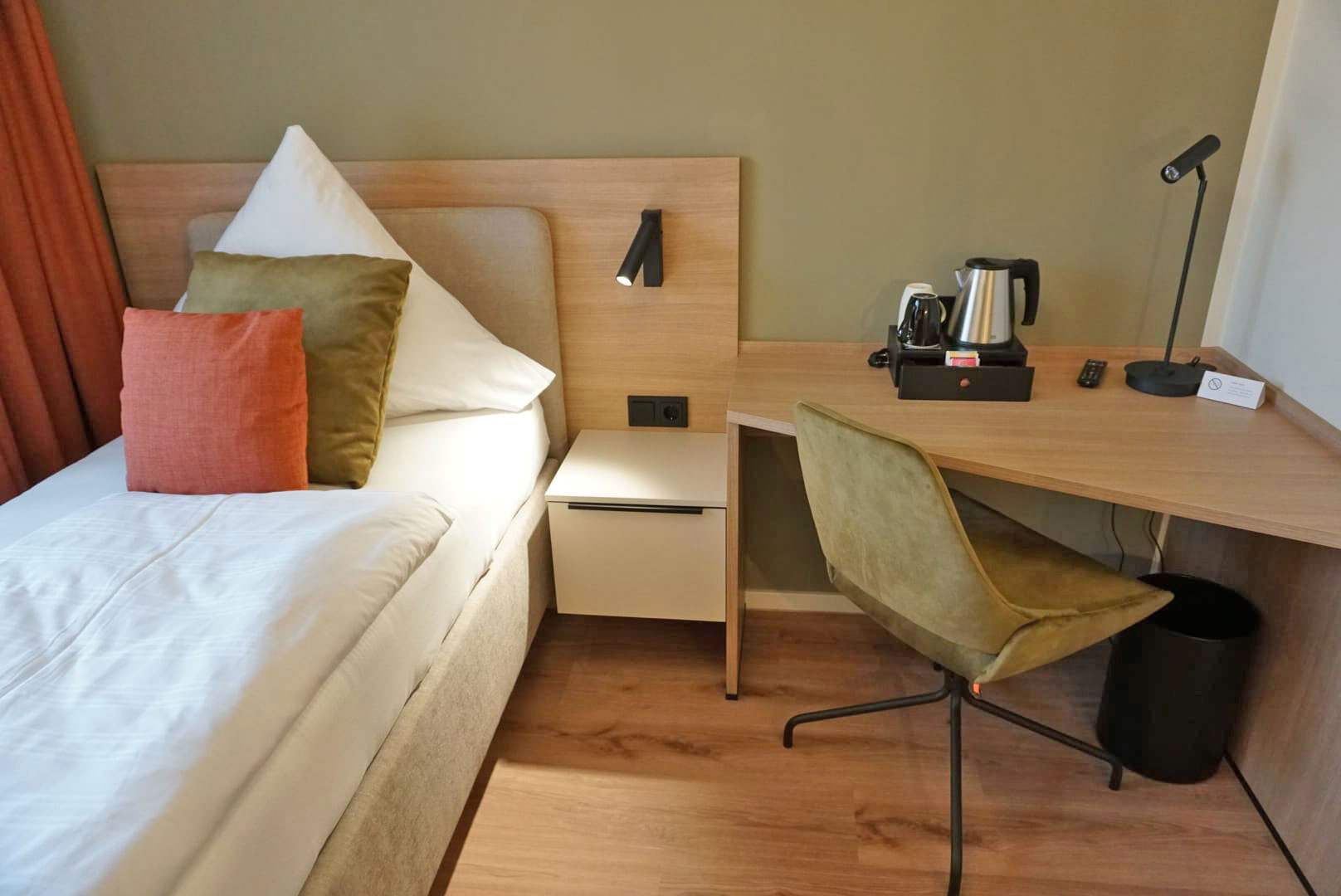 Starzel Romms in Alling